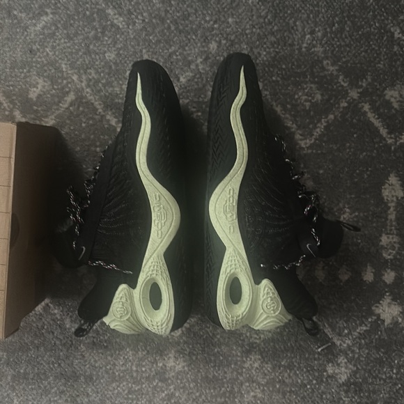 Nike cosmic unity green glow brand new size 13 - Picture 7 of 7